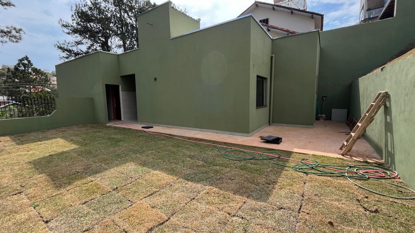 Foto 4 de Casa Disponível no Vale dos Pinheiros