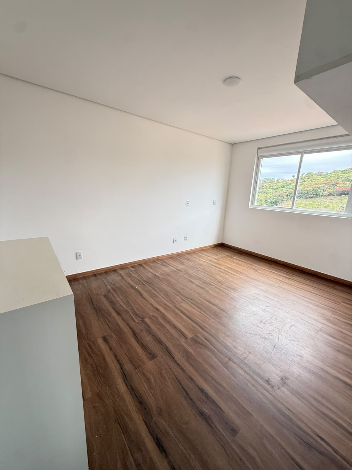 Foto 4 de Apartamento a venda no Solar dos Lagos