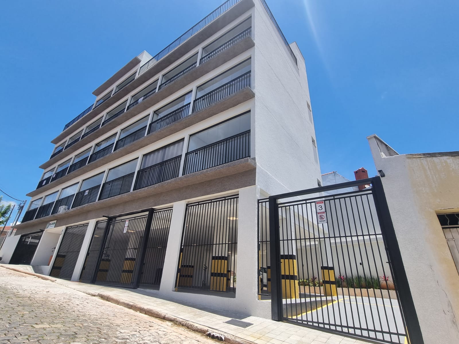 Studio a Venda em São Lourenço em São Lourenço