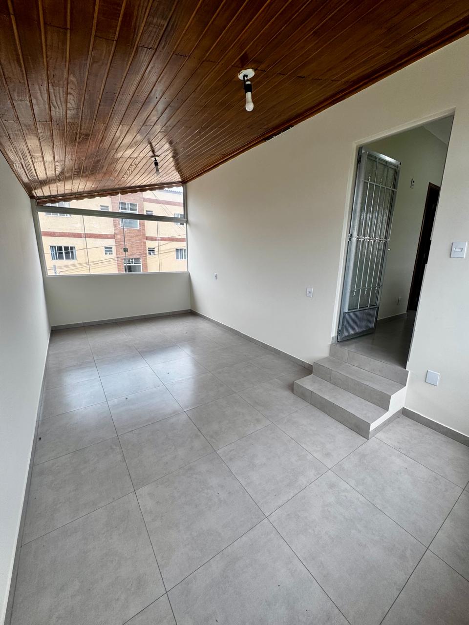 Foto 4 de Casa disponível para venda