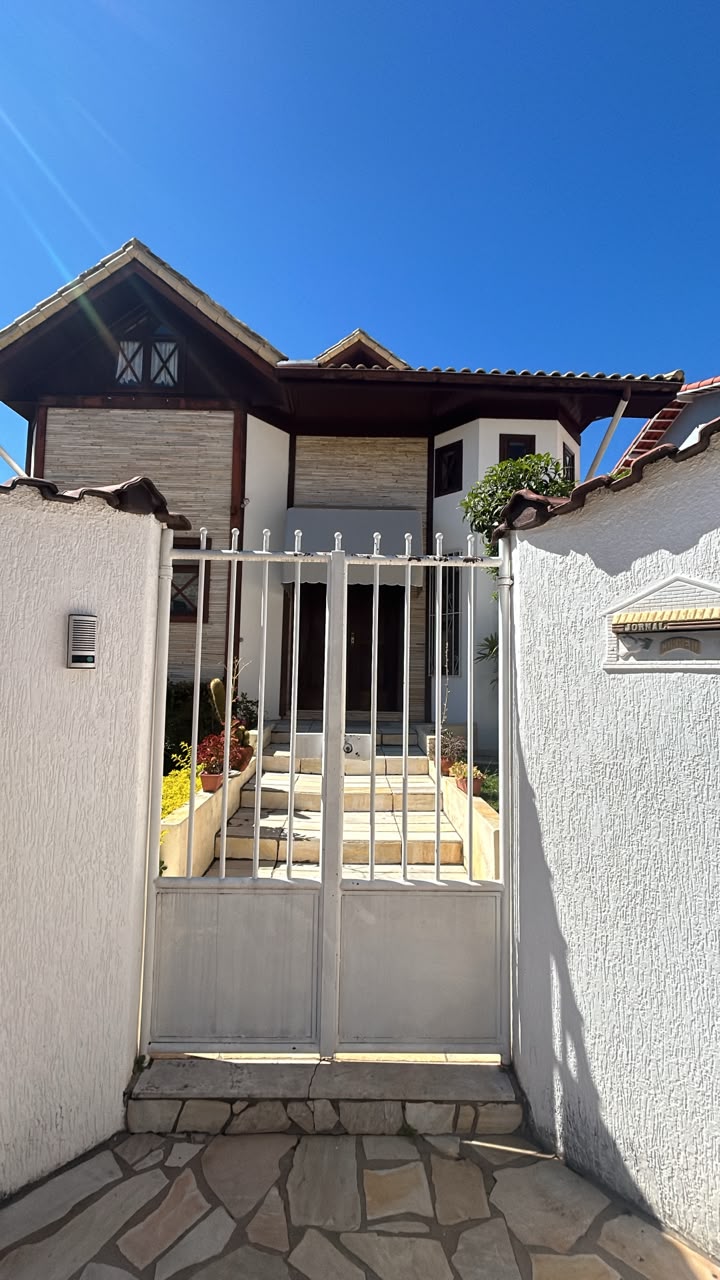 Casa de Alto Padrão para Locação em São Lourenço