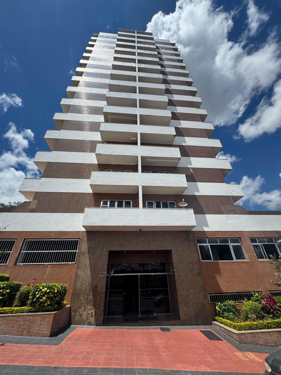 Apartamento a venda no Centro em São Lourenço